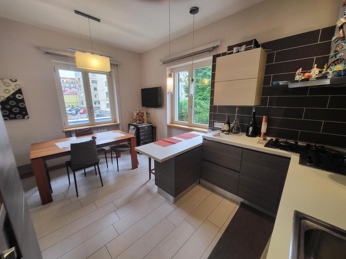 La Casa Di Andrew Apartment Naples